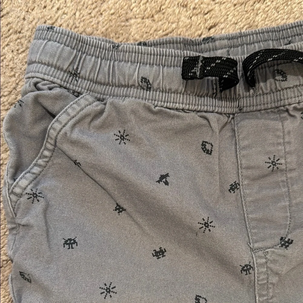 Gray boys Jogger Pants size 7